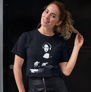 Dj Mona Softstyle T-Shirt | Techno Outfit