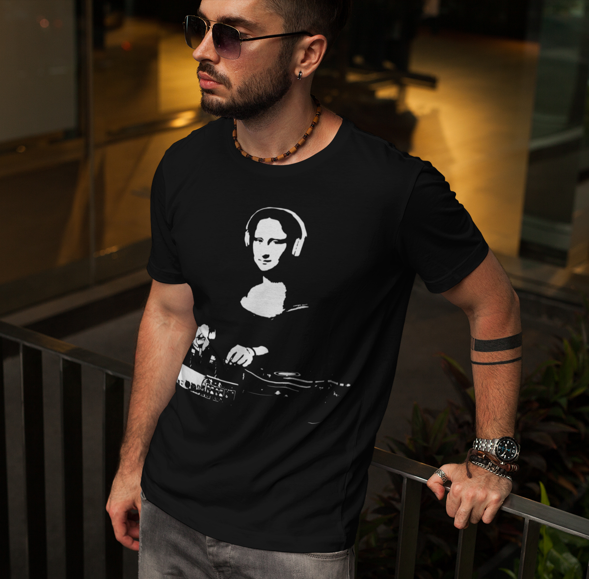 Dj Mona Softstyle T-Shirt | Techno Outfit