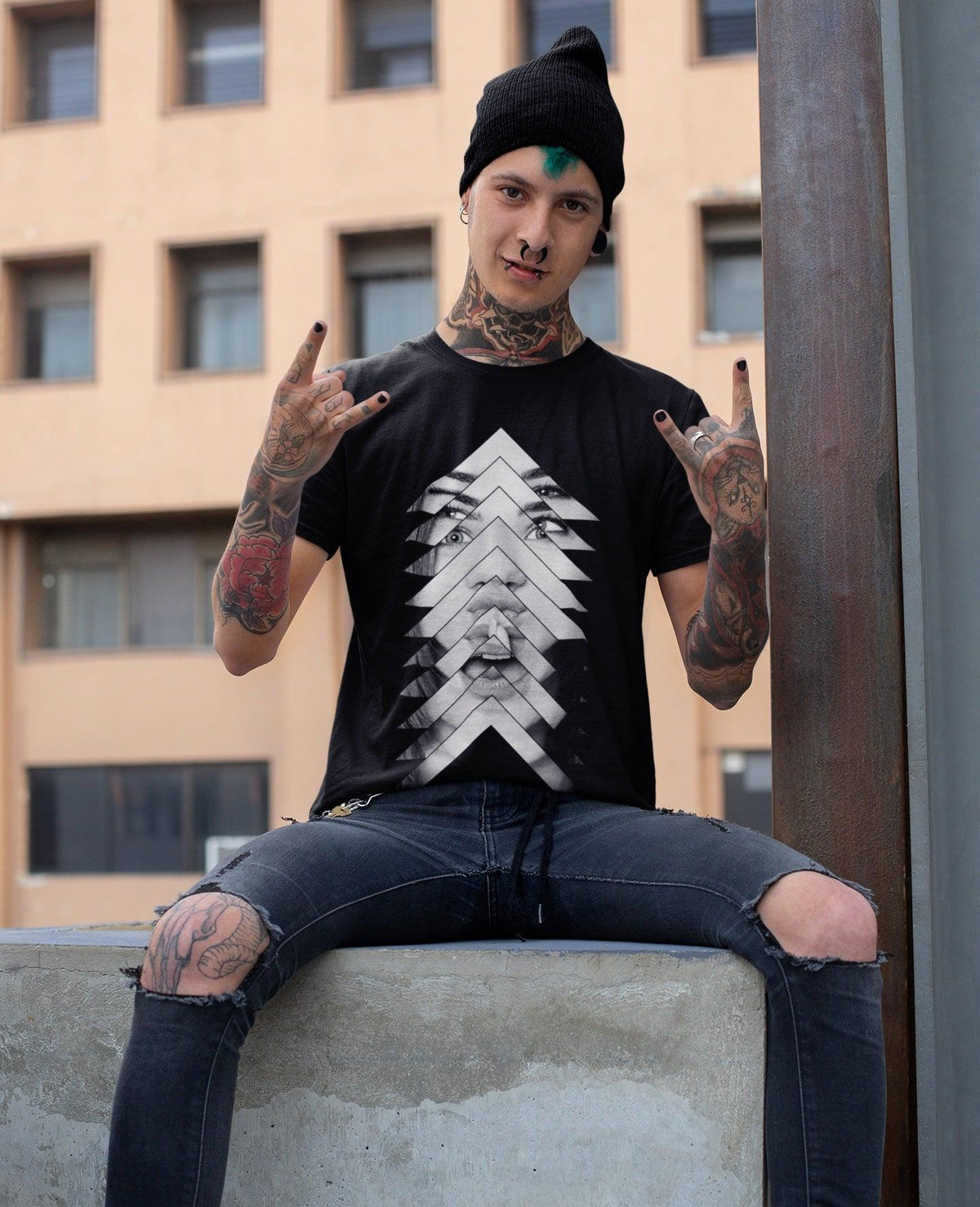 Static Movement Softstyle T-Shirt | Techno Outfit