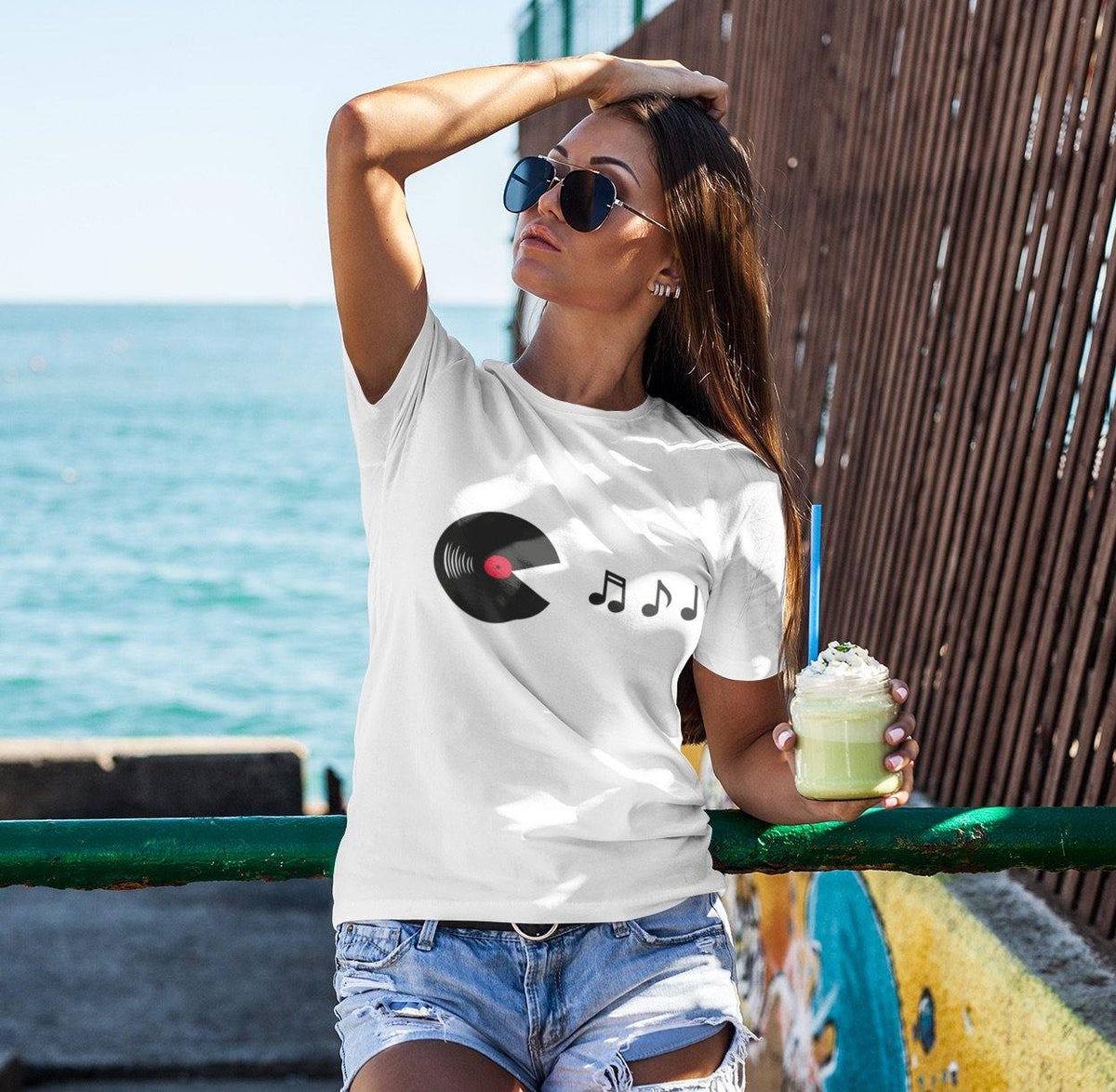 Vinyl Eating Music Notes Women's Fitted T-Shirt | Techno Outfit